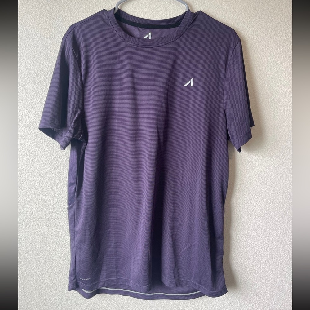 Qwick Dry Purple Athletic Shirt Men’s L